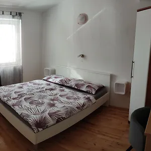  Apartman Anita